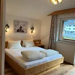 Jedelerhof * Нойштифт-им-Штубайталь