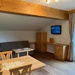 Apartment Jedelerhof *